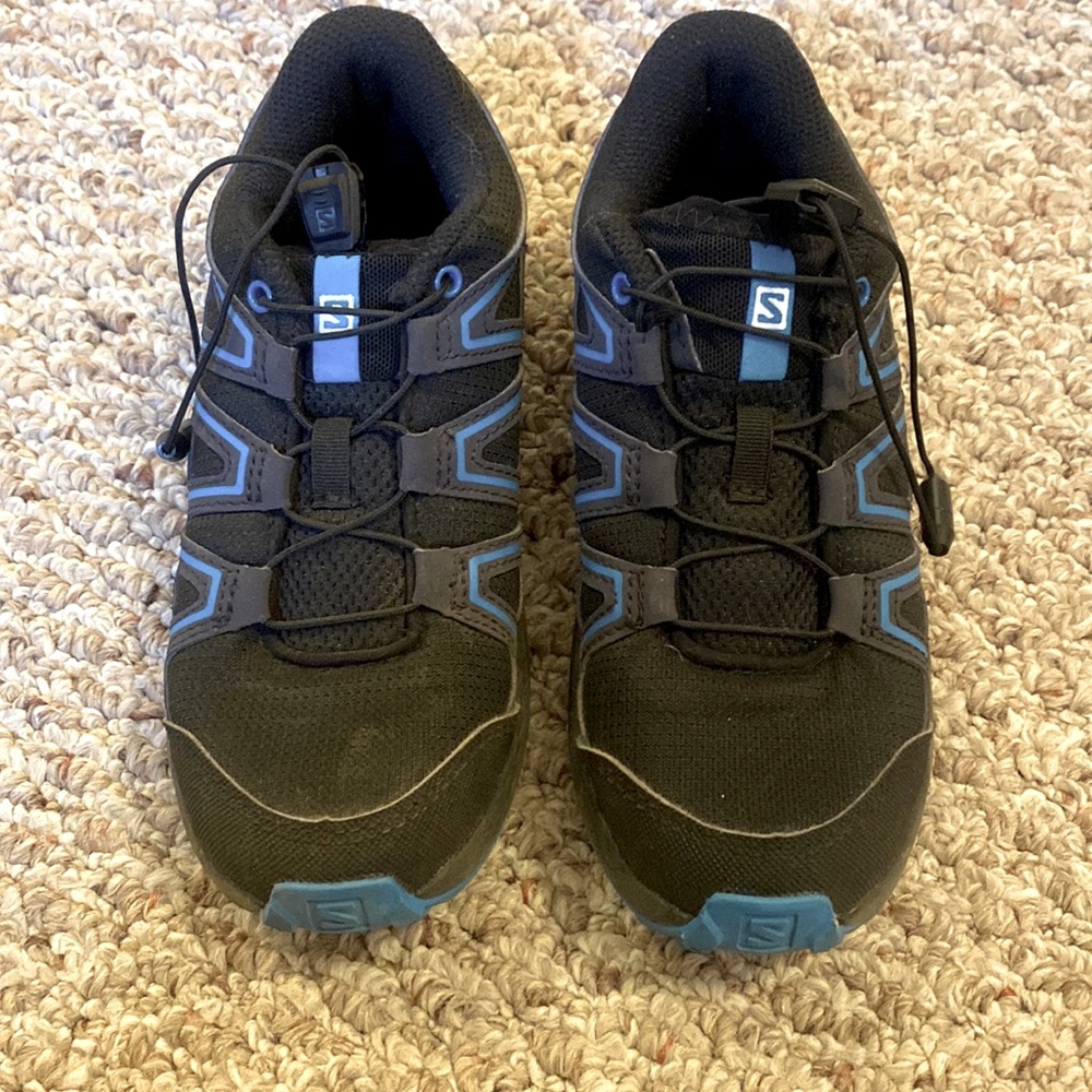 Salomon unisex Kids Hiking Shoes, size 13